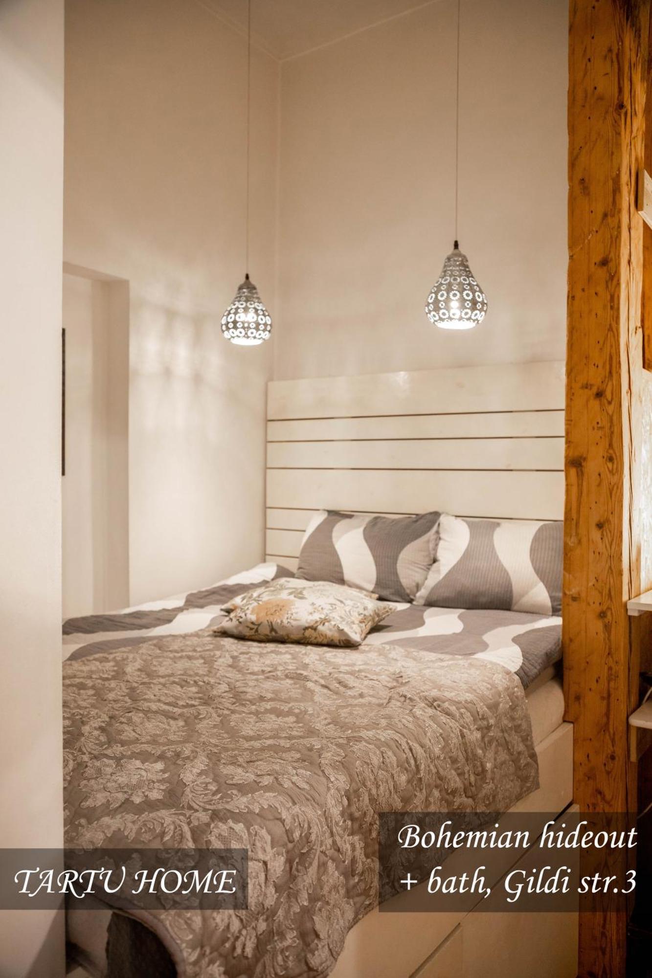 Bohemian Hideout, Old Town, Tartu Home Bagian luar foto