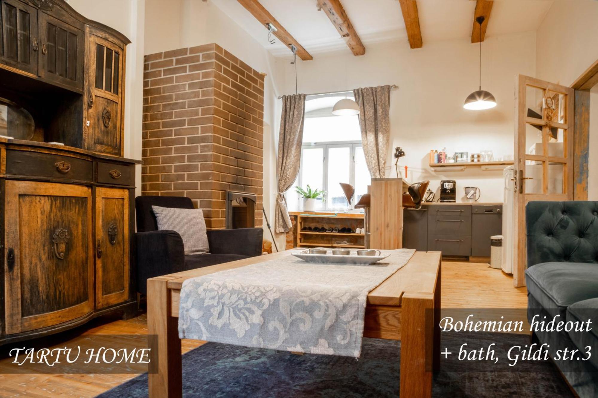 Bohemian Hideout, Old Town, Tartu Home Bagian luar foto