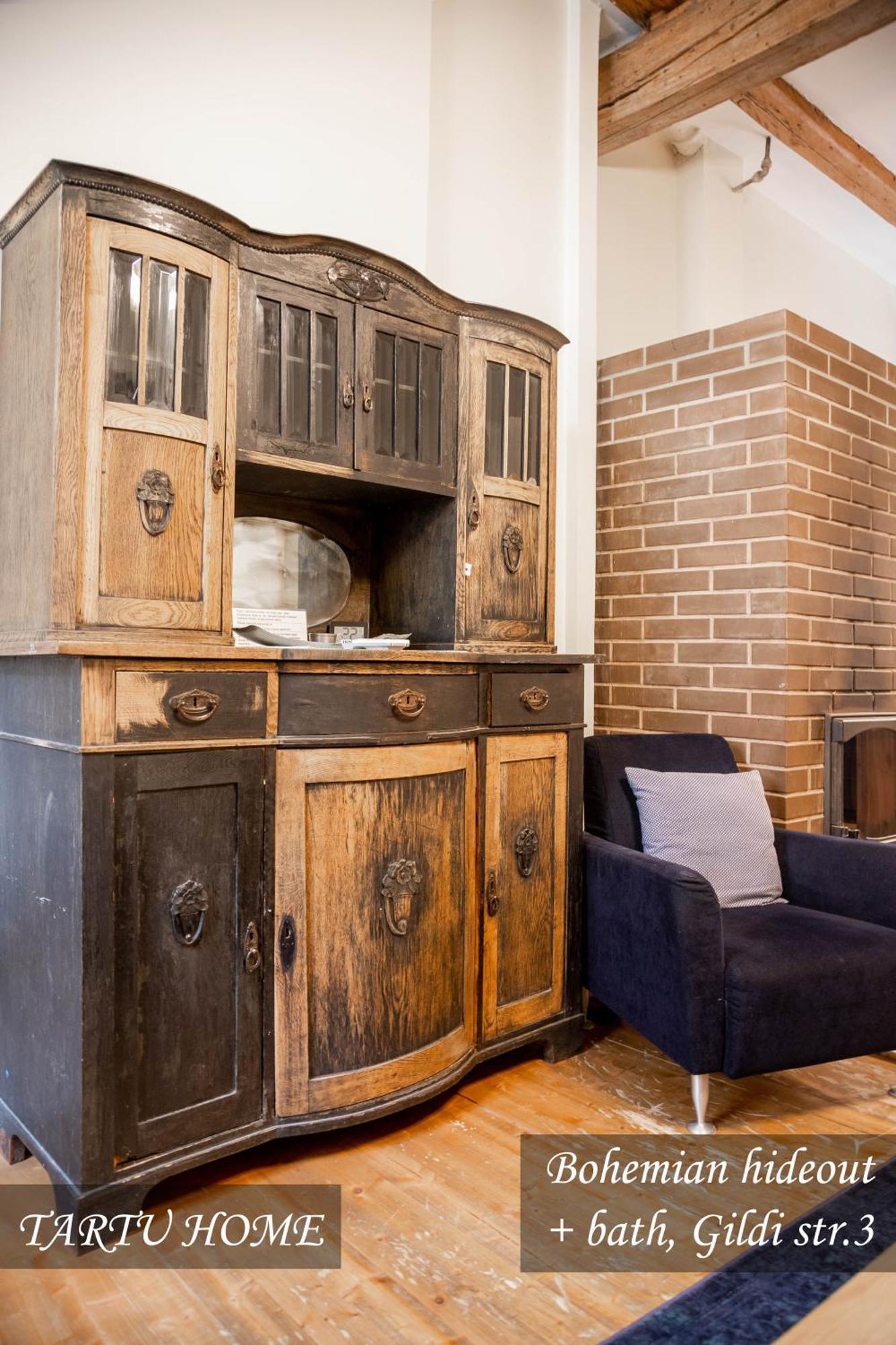 Bohemian Hideout, Old Town, Tartu Home Bagian luar foto