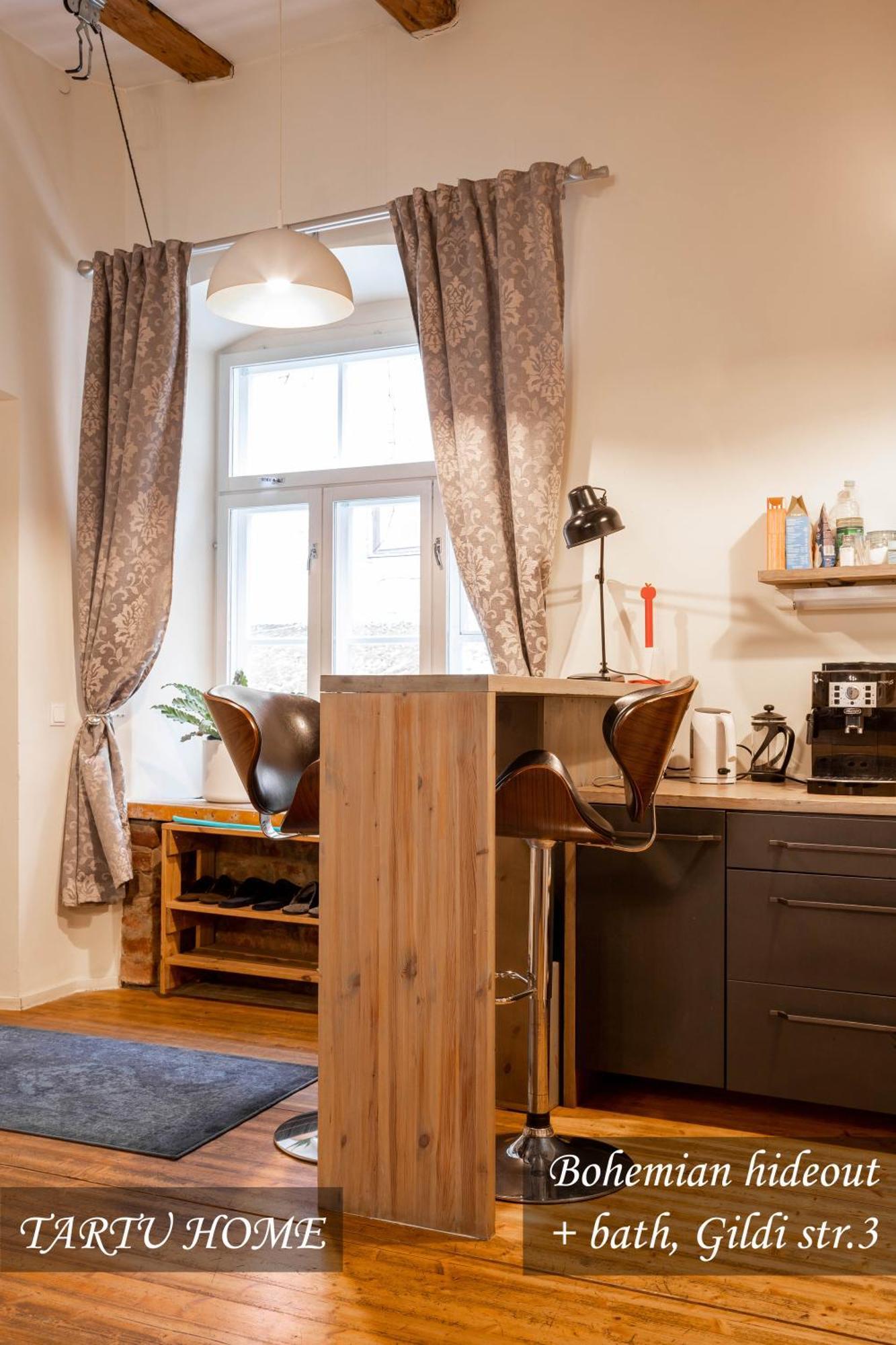 Bohemian Hideout, Old Town, Tartu Home Bagian luar foto