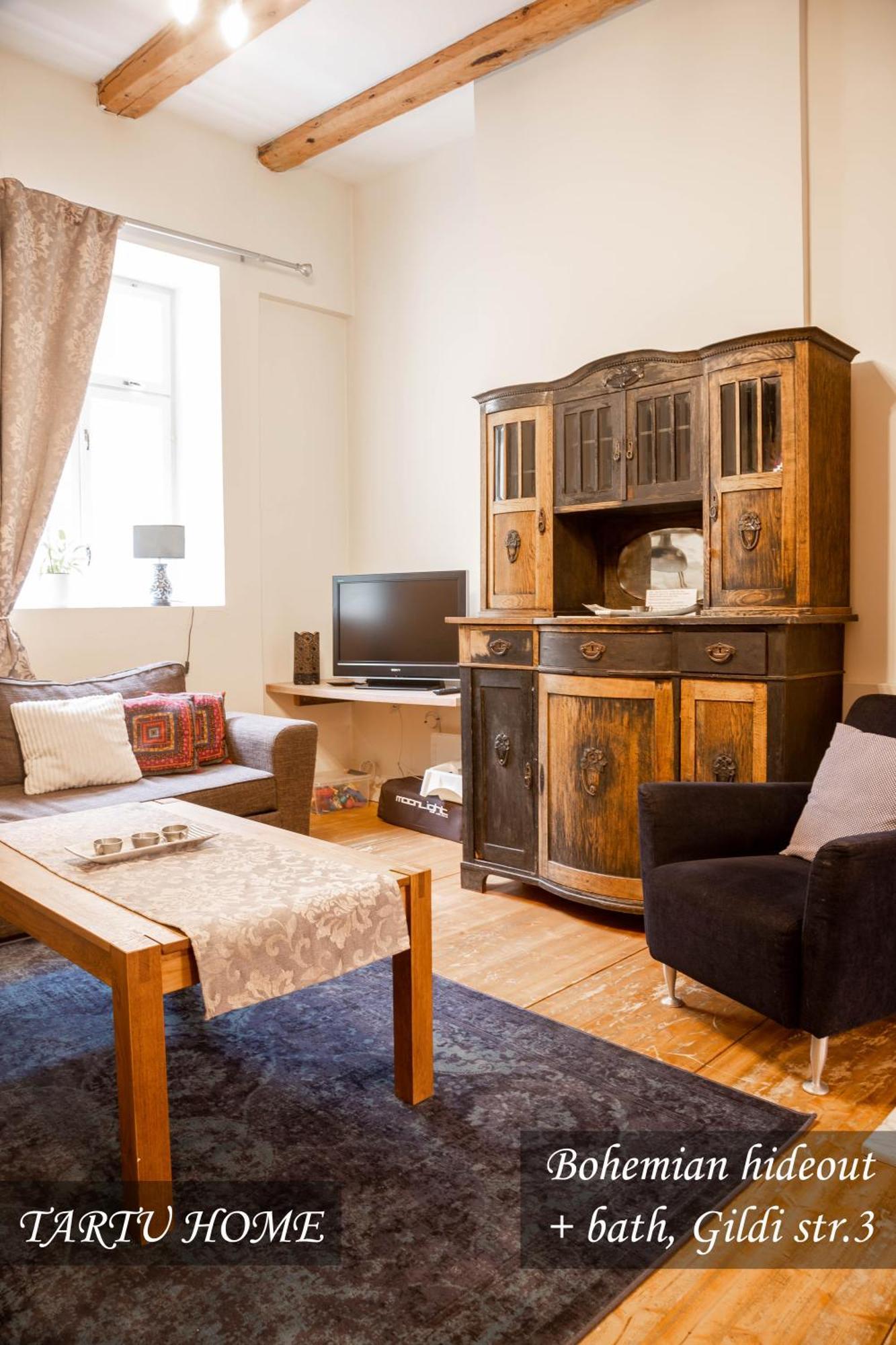 Bohemian Hideout, Old Town, Tartu Home Bagian luar foto