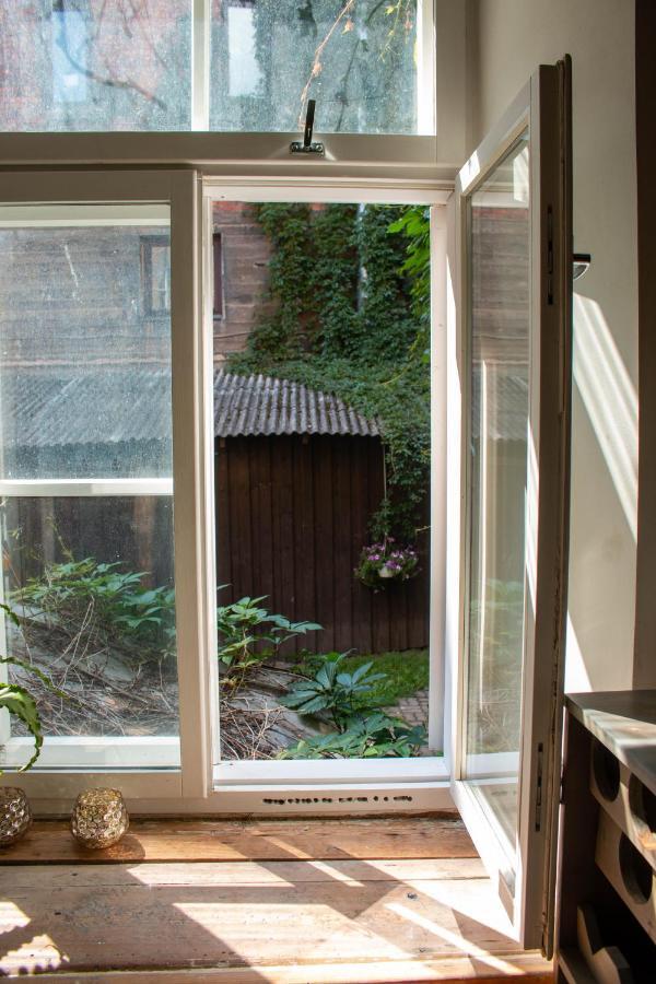 Bohemian Hideout, Old Town, Tartu Home Bagian luar foto